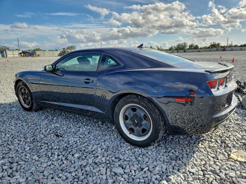 Photo 2 from auction – 2013 CHEVROLET CAMARO LS with VIN 2G1FE1E33D9175836