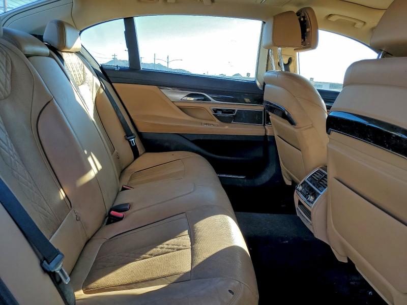 Photo 10 from auction – 2016 BMW 740 I with VIN WBA7E2C50GG547545