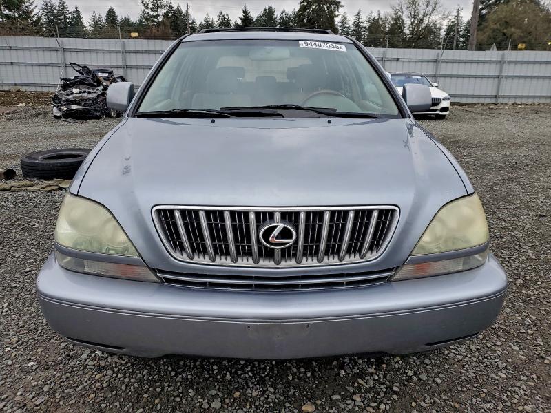 Photo 5 from auction – 2002 LEXUS RX 300 with VIN JTJHF10U120270557