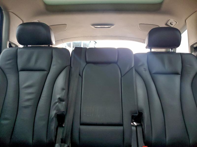 Photo 10 from auction – 2018 AUDI Q7 PREMIUM with VIN WA1LHAF71JD043718