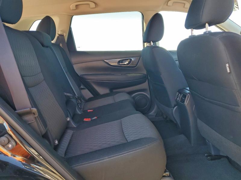 Photo 11 from auction – 2018 NISSAN ROGUE S with VIN KNMAT2MT0JP567510