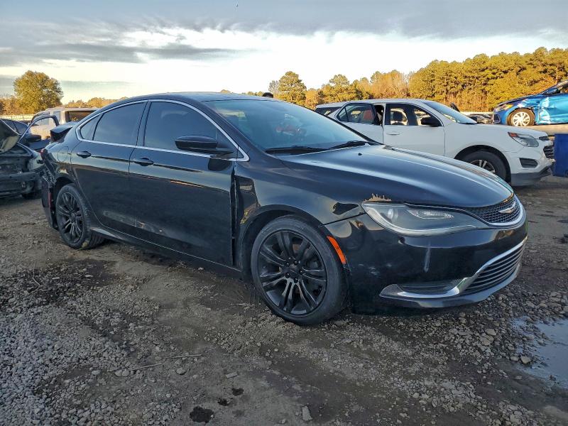 Photo 4 from auction – 2015 CHRYSLER 200 LIMITE with VIN 1C3CCCAB9FN526794