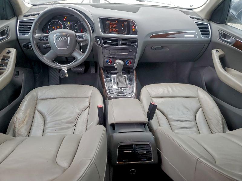 Photo 8 from auction – 2011 AUDI Q5 PREMIUM with VIN WA1LFAFP9BA068939