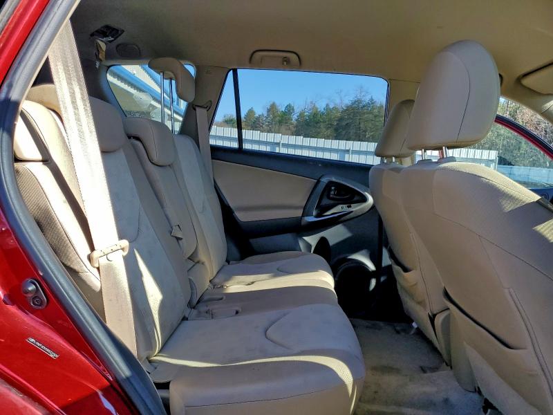 Photo 11 from auction – 2010 TOYOTA RAV4 with VIN JTMZF4DVXA5021509