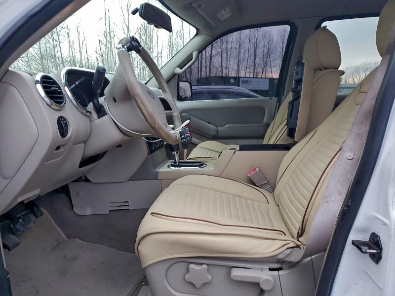 Photo 7 from auction – 2007 FORD EXPLORER X with VIN 1FMEU63E37UB39963