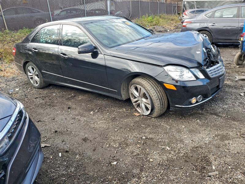 Photo 4 from auction – 2011 MERCEDES-BENZ E 350 4MAT with VIN WDDHF8HB1BA424568