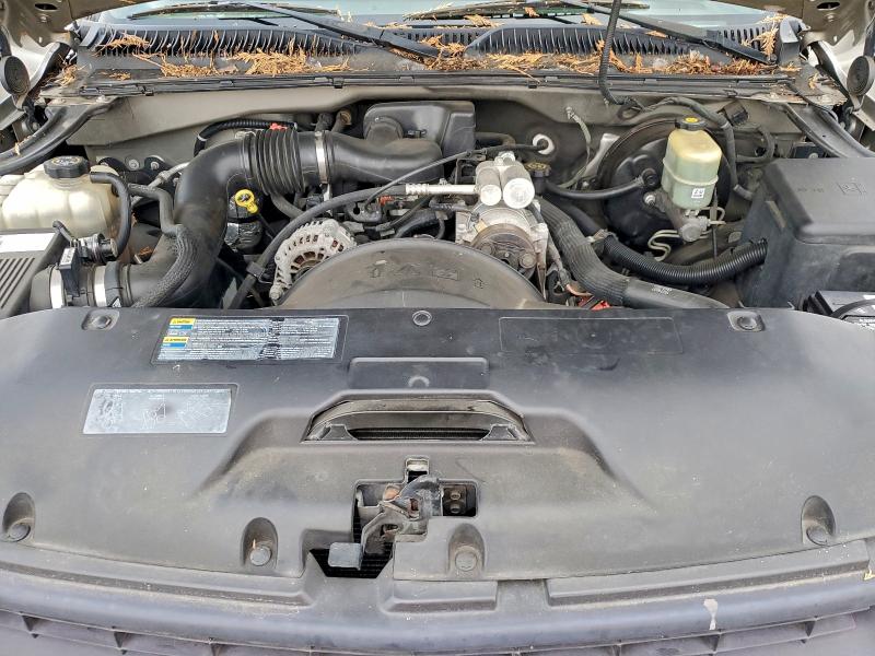 Photo 11 from auction – 2002 CHEVROLET SILVERADO with VIN 2GCEC19X321401598
