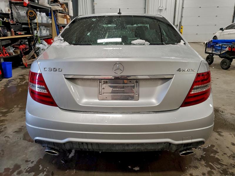 Photo 6 from auction – 2014 MERCEDES-BENZ C 300 4MAT with VIN WDDGF8AB6EA941021