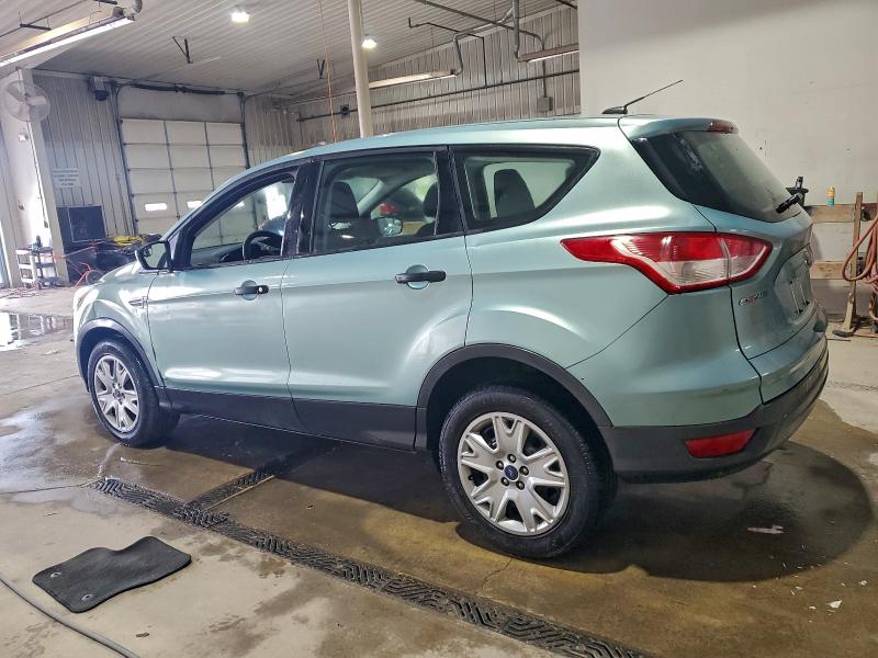 Photo 2 from auction – 2013 FORD ESCAPE S with VIN 1FMCU0F74DUB43243