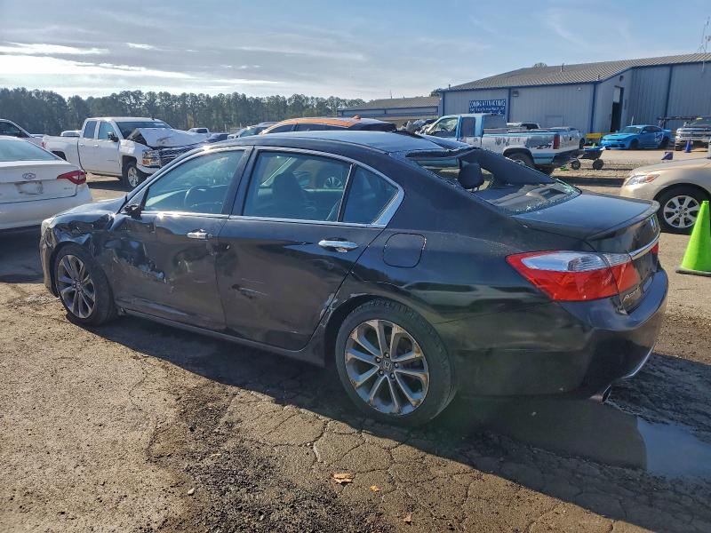 Photo 2 from auction – 2014 HONDA ACCORD with VIN 1HGCR2F50EA275095