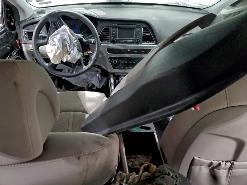 Photo 8 from auction – 2015 HYUNDAI SONATA SPO with VIN 5NPE34AF0FH158244