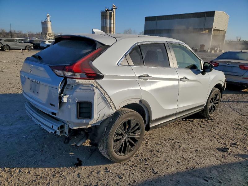 Photo 3 from auction – 2022 MITSUBISHI ECLIPSE CR with VIN JA4ATVAA6NZ058529