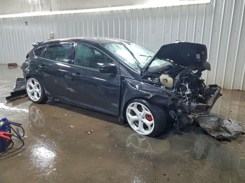 Photo 4 from auction – 2013 FORD FOCUS ST with VIN 1FADP3L95DL201895