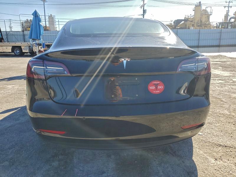 Photo 6 from auction – 2018 TESLA MODEL 3 with VIN 5YJ3E1EA1JF056960