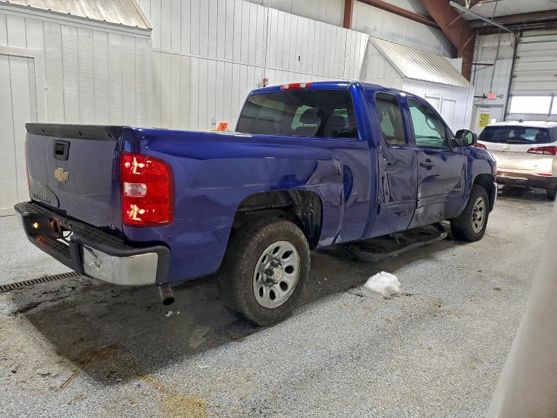 Photo 3 from auction – 2013 CHEVROLET SILVERADO with VIN 1GCRCREAXDZ140465