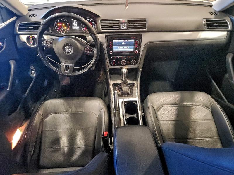 Photo 8 from auction – 2012 VOLKSWAGEN PASSAT SE with VIN 1VWBP7A39CC081585