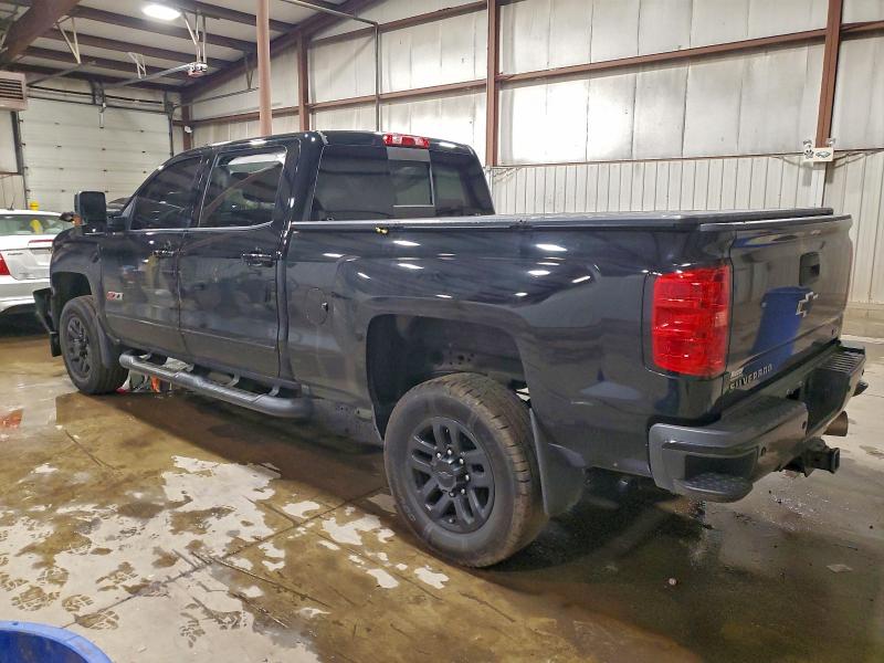 Photo 2 from auction – 2017 CHEVROLET SILVERADO with VIN 1GC1KWEY3HF235811