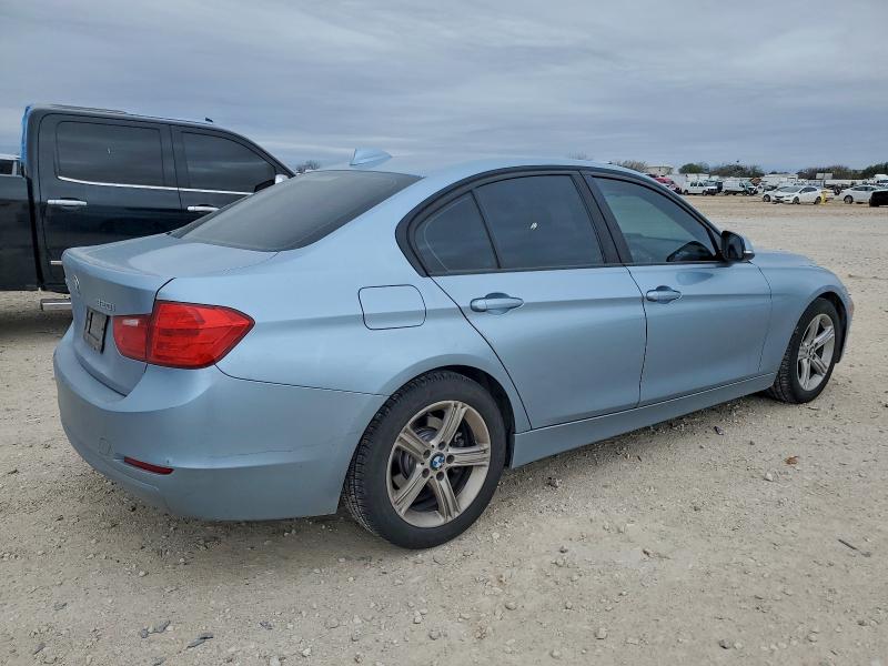 Photo 3 from auction – 2015 BMW 320 I XDRI with VIN WBA3C3G50FNS75853