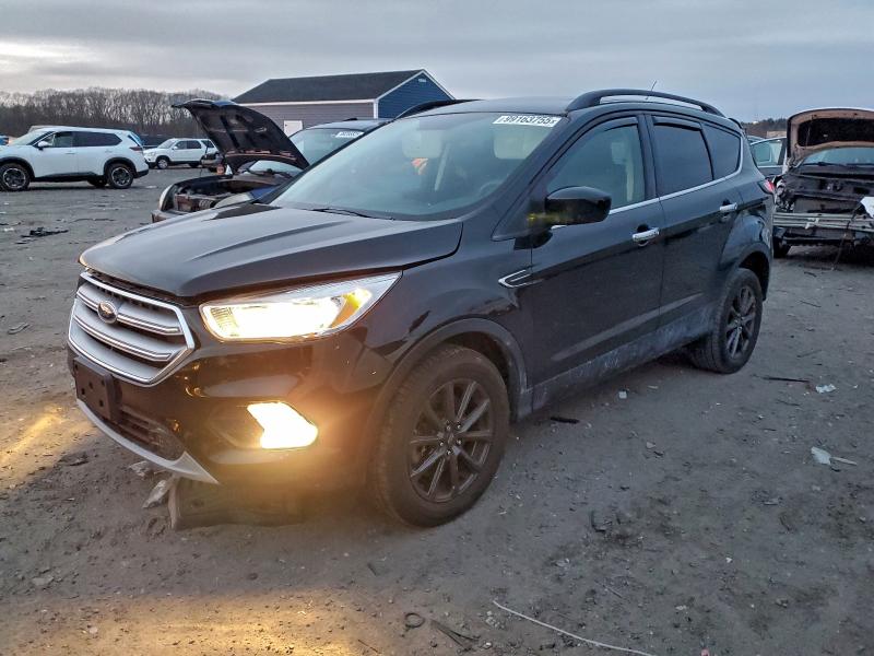 FORD ESCAPE SE 2018 with VIN 1FMCU9GD3JUD24998 - Photo from auction