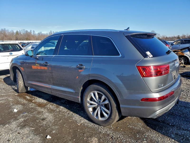 Photo 2 from auction – 2017 AUDI Q7 with VIN WA1LAAF79HD023151