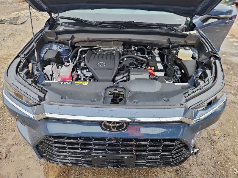 Photo 12 from auction – 2025 TOYOTA GRAND HIGH with VIN 5TDAAAB5XSS099622