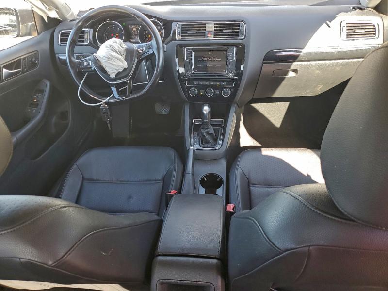 Photo 8 from auction – 2017 VOLKSWAGEN JETTA SEL with VIN 3VWL17AJ9HM385106