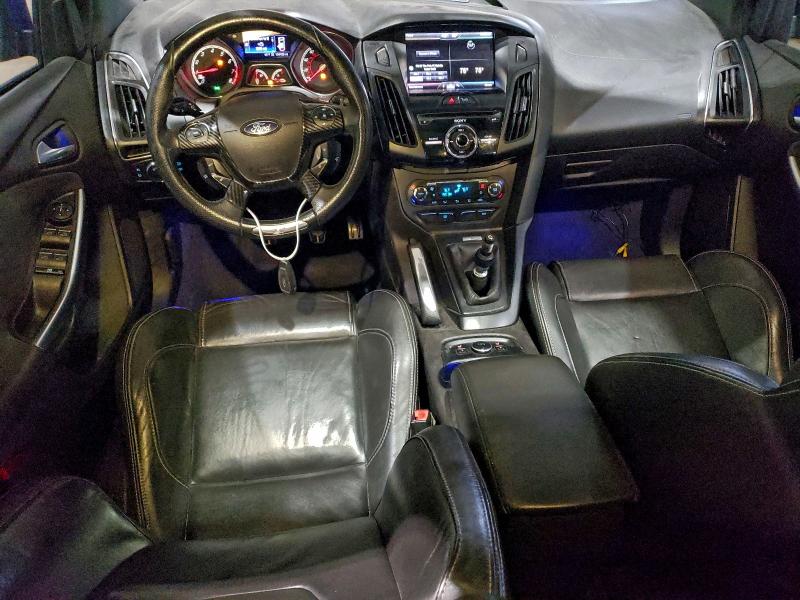 Photo 8 from auction – 2013 FORD FOCUS ST with VIN 1FADP3L9XDL230471