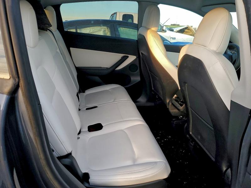 Photo 10 from auction – 2021 TESLA MODEL Y with VIN 5YJYGAEE6MF144233