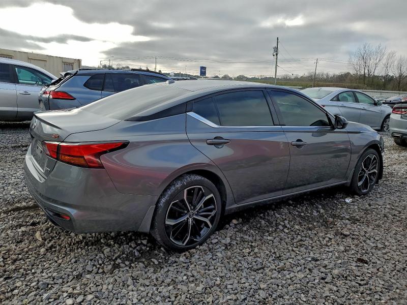 Photo 3 from auction – 2024 NISSAN ALTIMA SR with VIN 1N4BL4CW1RN338052