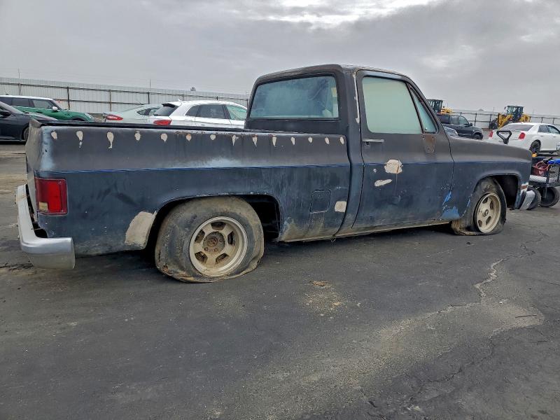 Photo 3 from auction – 1984 CHEVROLET C10 with VIN 1GCDC14D3EJ167403