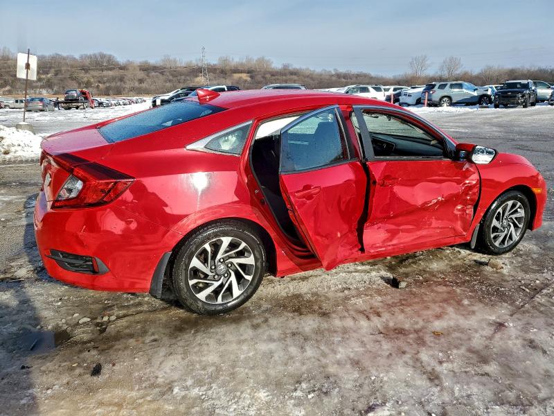 Photo 3 from auction – 2018 HONDA CIVIC EX with VIN 2HGFC2F74JH506737