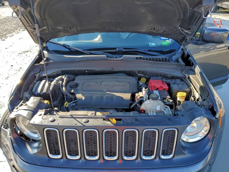 Photo 11 from auction – 2018 JEEP RENEGADE with VIN ZACCJABB6JPJ31411
