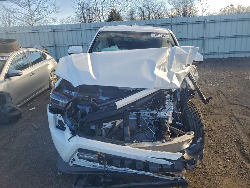 Photo 5 from auction – 2024 TOYOTA TACOMA with VIN 3TMLB5JN2RM073007