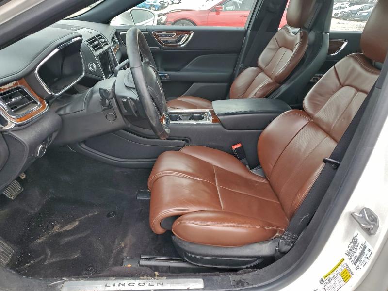 Photo 7 from auction – 2017 LINCOLN CONTINENTA with VIN 1LN6L9NC9H5607338