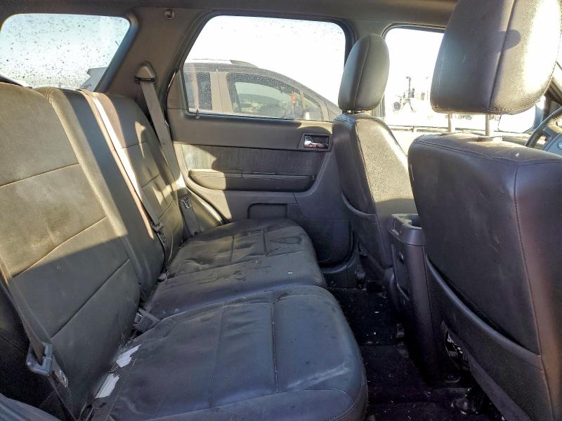 Photo 11 from auction – 2010 FORD ESCAPE LIM with VIN 1FMCU0E78AKA05715