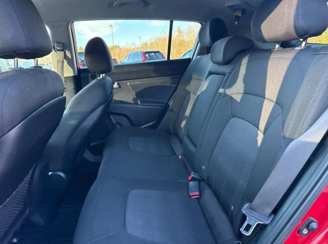Photo 6 from auction – 2011 KIA SPORTAGE L with VIN KNDPBCA21B7050068