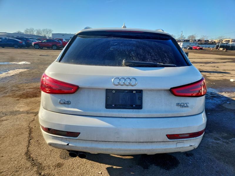 Photo 6 from auction – 2015 AUDI Q3 PREMIUM with VIN WA1EFCFS3FR001544