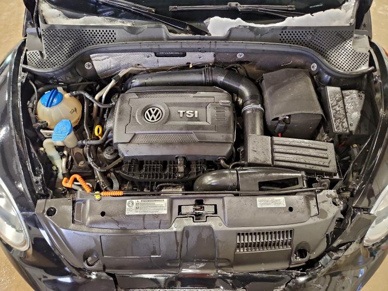 Photo 11 from auction – 2014 VOLKSWAGEN BEETLE with VIN 3VWF17AT6EM641664