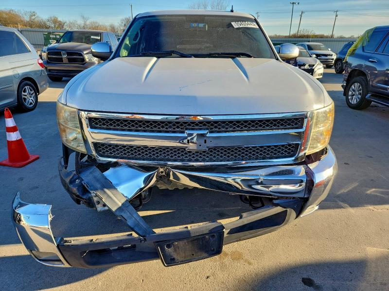 Photo 5 from auction – 2011 CHEVROLET SILVERADO with VIN 3GCPCSE00BG332268