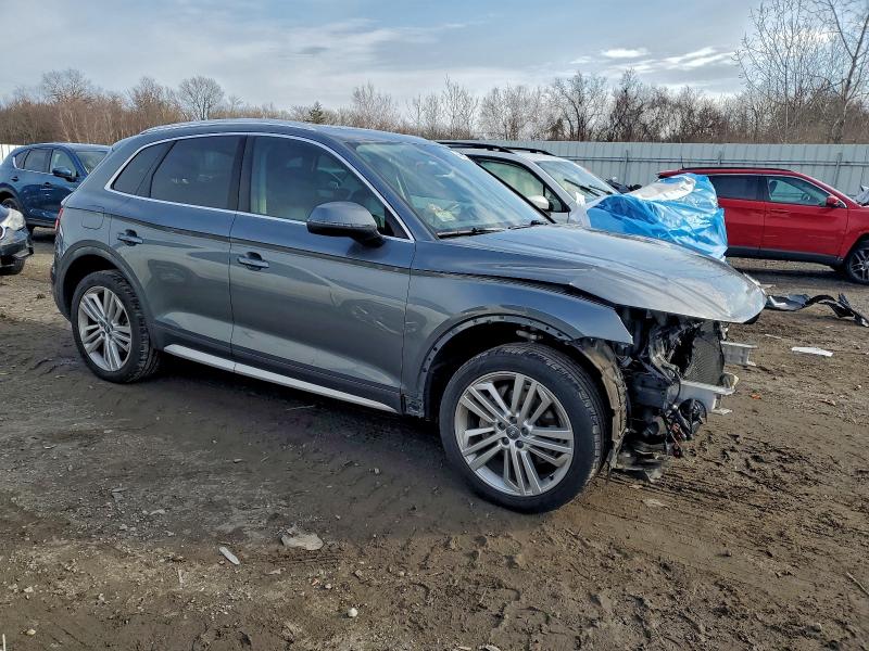 Photo 4 from auction – 2018 AUDI Q5 PREMIUM with VIN WA1BNAFY8J2113157