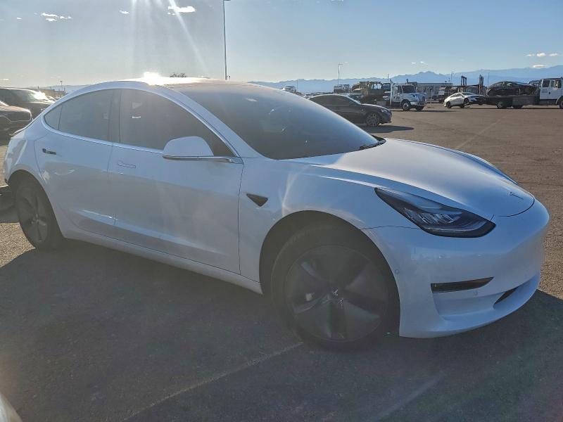 Photo 4 from auction – 2018 TESLA MODEL 3 with VIN 5YJ3E1EA2JF017407