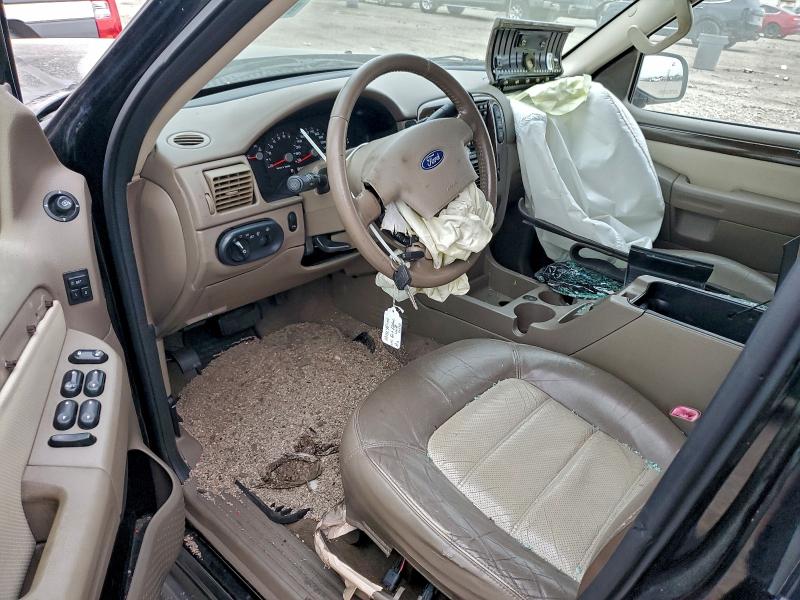 Photo 8 from auction – 2005 FORD EXPLORER E with VIN 1FMDU74KX5UB66256