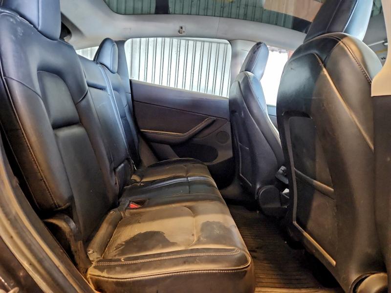 Photo 10 from auction – 2021 TESLA MODEL Y with VIN 5YJYGDEE7MF115308