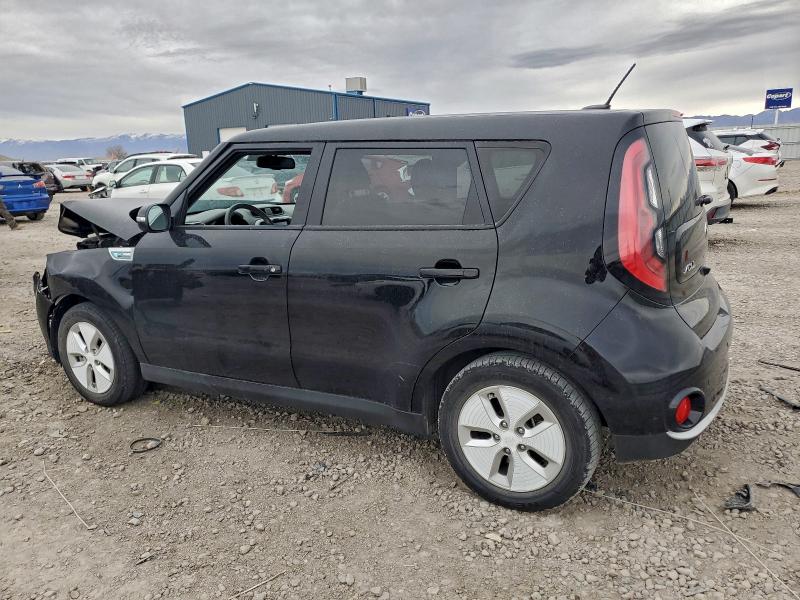 Photo 2 from auction – 2016 KIA SOUL EV + with VIN KNDJX3AE4G7012990