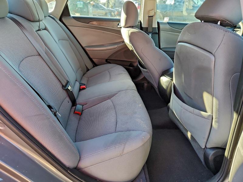 Photo 10 from auction – 2013 HYUNDAI SONATA GLS with VIN 5NPEB4AC4DH785535