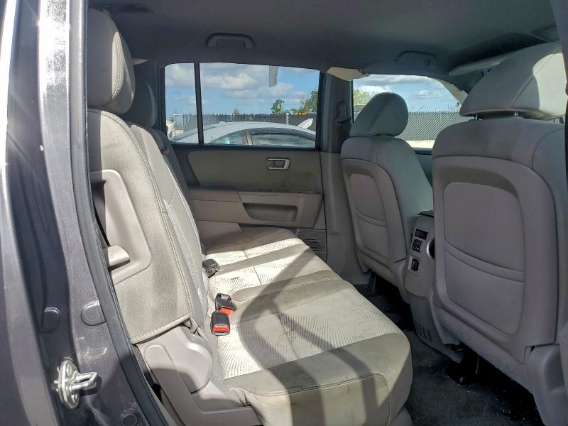 Photo 11 from auction – 2012 HONDA PILOT LX with VIN 5FNYF4H23CB086067