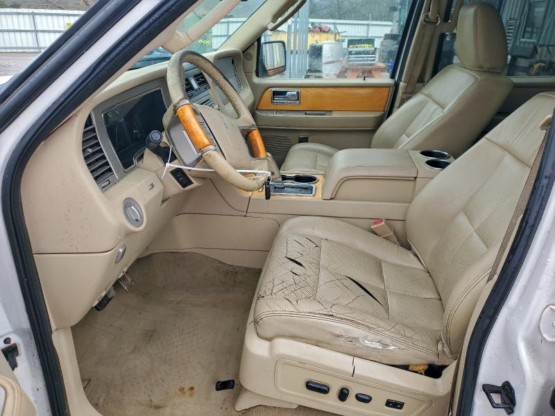 Photo 7 from auction – 2009 LINCOLN NAVIGATOR with VIN 5LMFU28519EJ01776