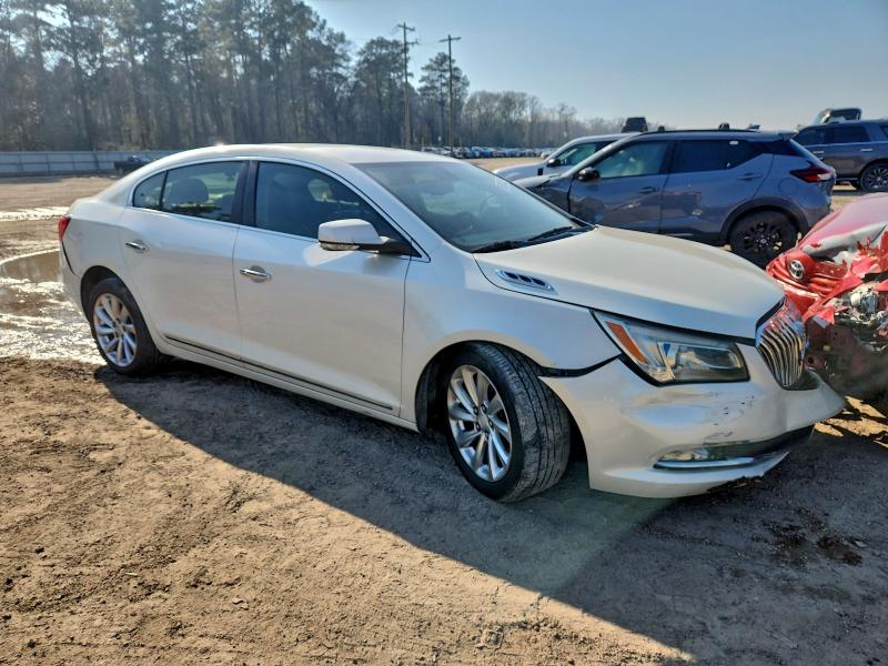 Photo 4 from auction – 2014 BUICK LACROSSE with VIN 1G4GB5G31EF121299