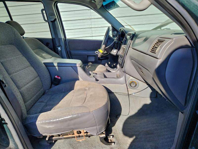 Photo 7 from auction – 2004 FORD EXPLORER X with VIN 1FMZU62K64ZA67583