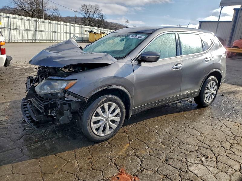 NISSAN ROGUE S 2015 with VIN KNMAT2MT0FP522428 - Photo from auction